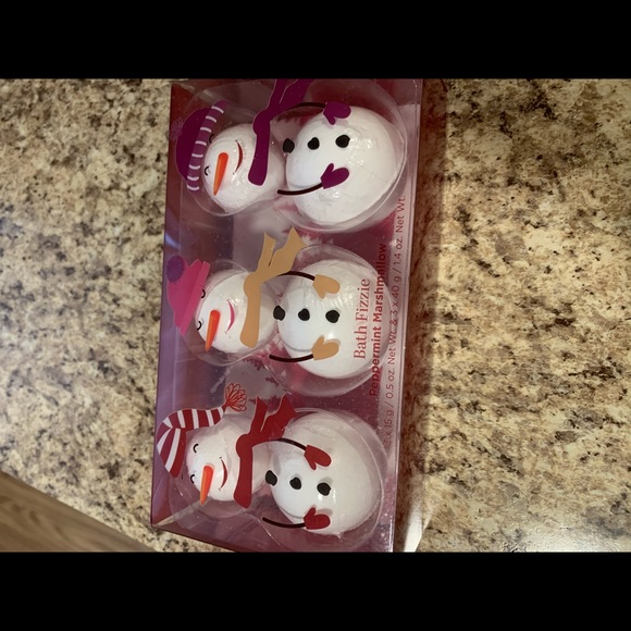 Bath Bombs - Picture 2 of 3